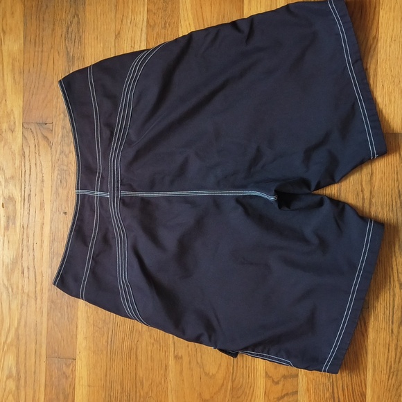 Speedo Board Shorts - Picture 2 of 3